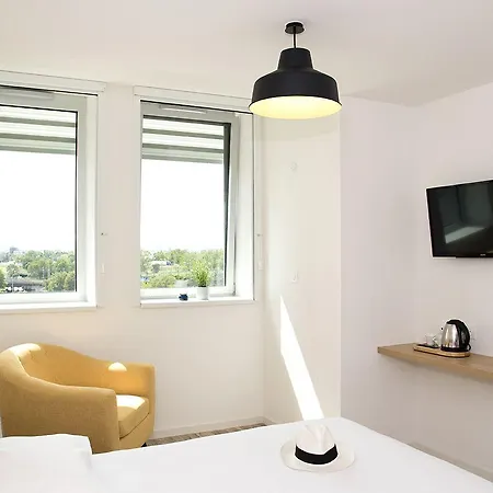 La Canopee 3* Strasbourg